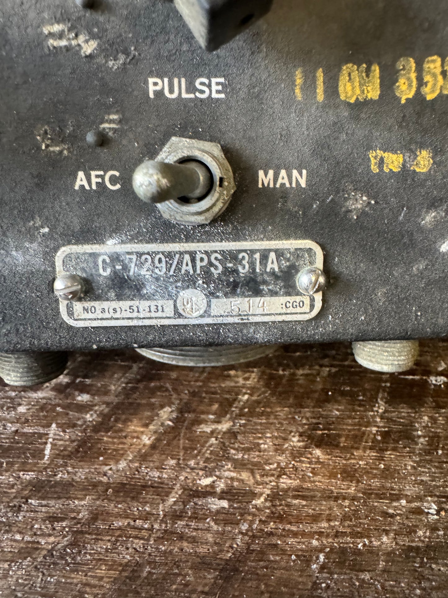 WWII C-729/APS-31A Radar Control Unit – Aircraft Radar System Component