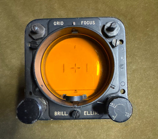 WWII U.S. Navy AN/APS-4 Radar Oscilloscope Indicator CS-55AAW