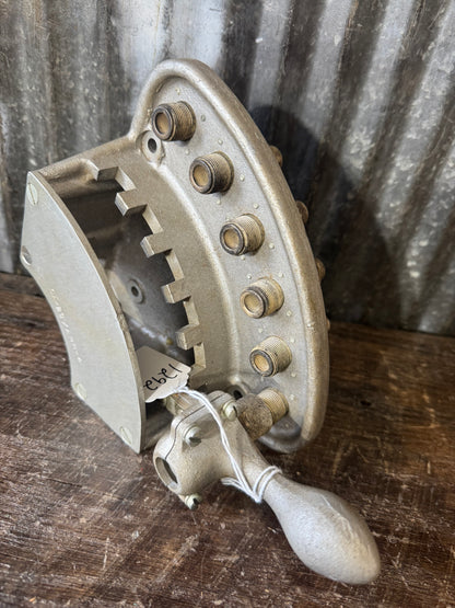 WWII / Korean War U.S. Military SA-23/APR-4 Antenna Selector Switch Assembly