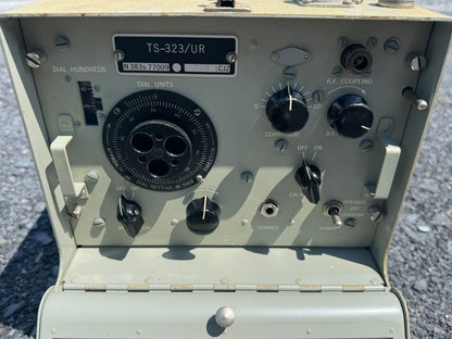 U.S. Navy TS-323/UR Heterodyne Frequency Meter Complete with Cables & Charts