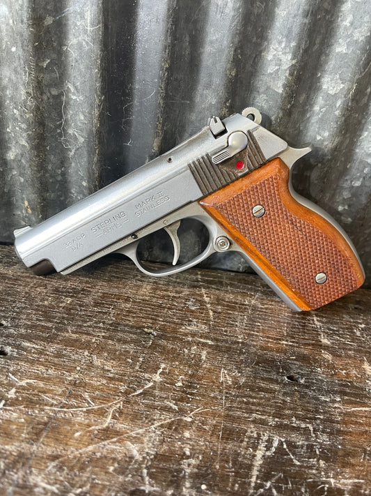 Sterling Arms Mark II – .32 ACP Pistol