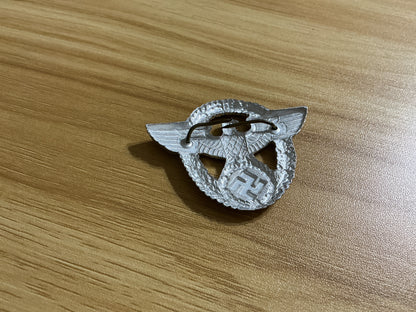 German Police-Style Cap Wreath & Eagle Insignia