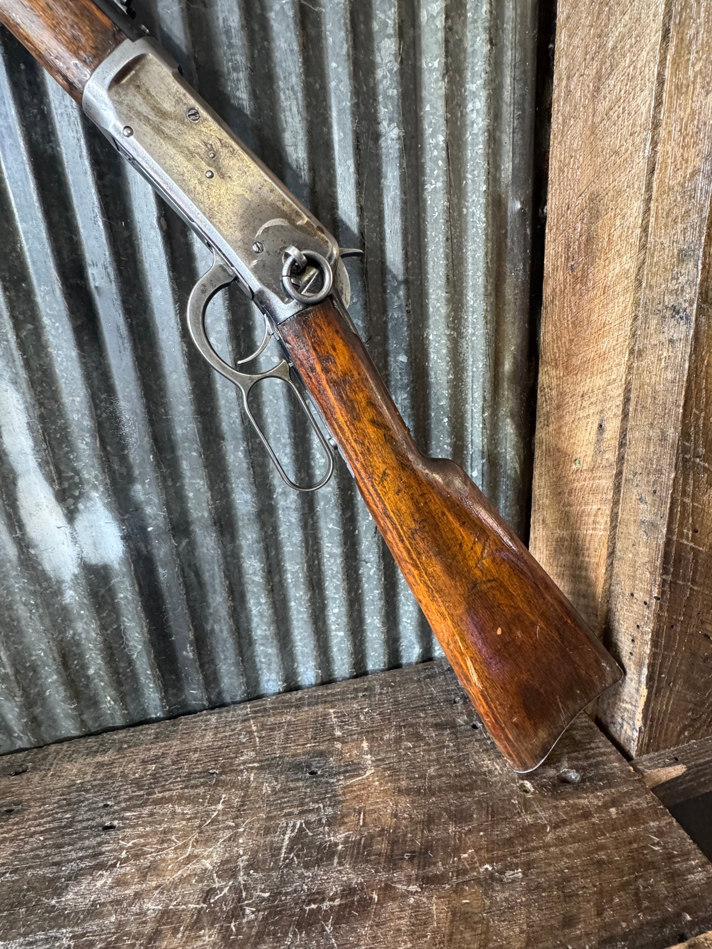 Winchester Model 1894 Saddle Ring Carbine – .25-35 WCF