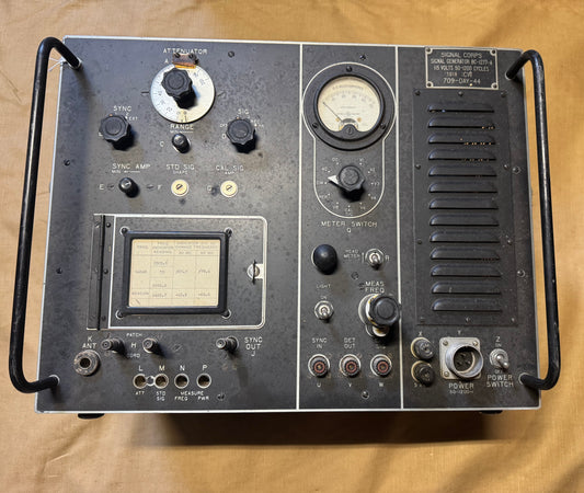 WWII Signal Corps BC-1277-A Signal Generator – Radar & Radio Test Set (1944)