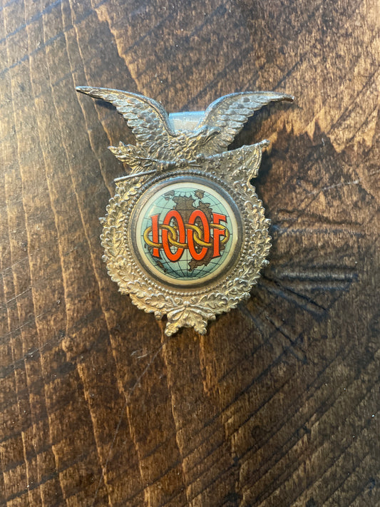 Antique Oddfellows Pin