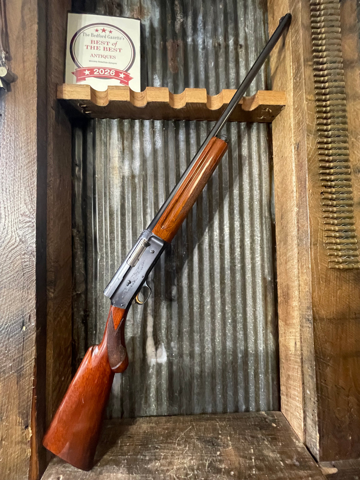 Browning Auto-5 Light Twelve 12 Gauge – Belgian Made – Engraved Receiver – Gold Trigger