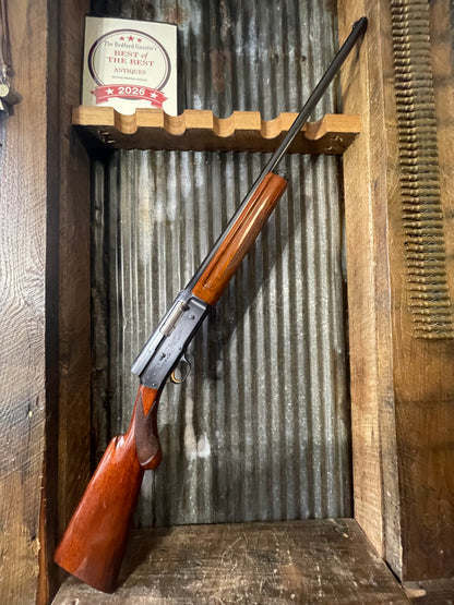 Browning Auto-5 Light Twelve 12 Gauge – Belgian Made – Engraved Receiver – Gold Trigger