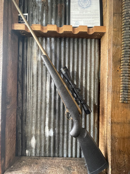 Weatherby Mark V Hunter Bronze – .257 Weatherby Magnum – Leupold VX-II 3-9x Scope – Box & Paperwork