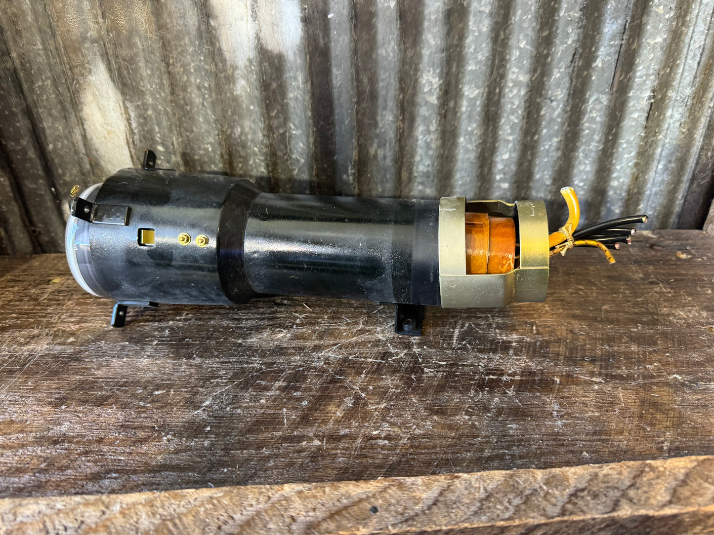 Radar Indicator CRT Display Assembly with 100-Foot Range Scale