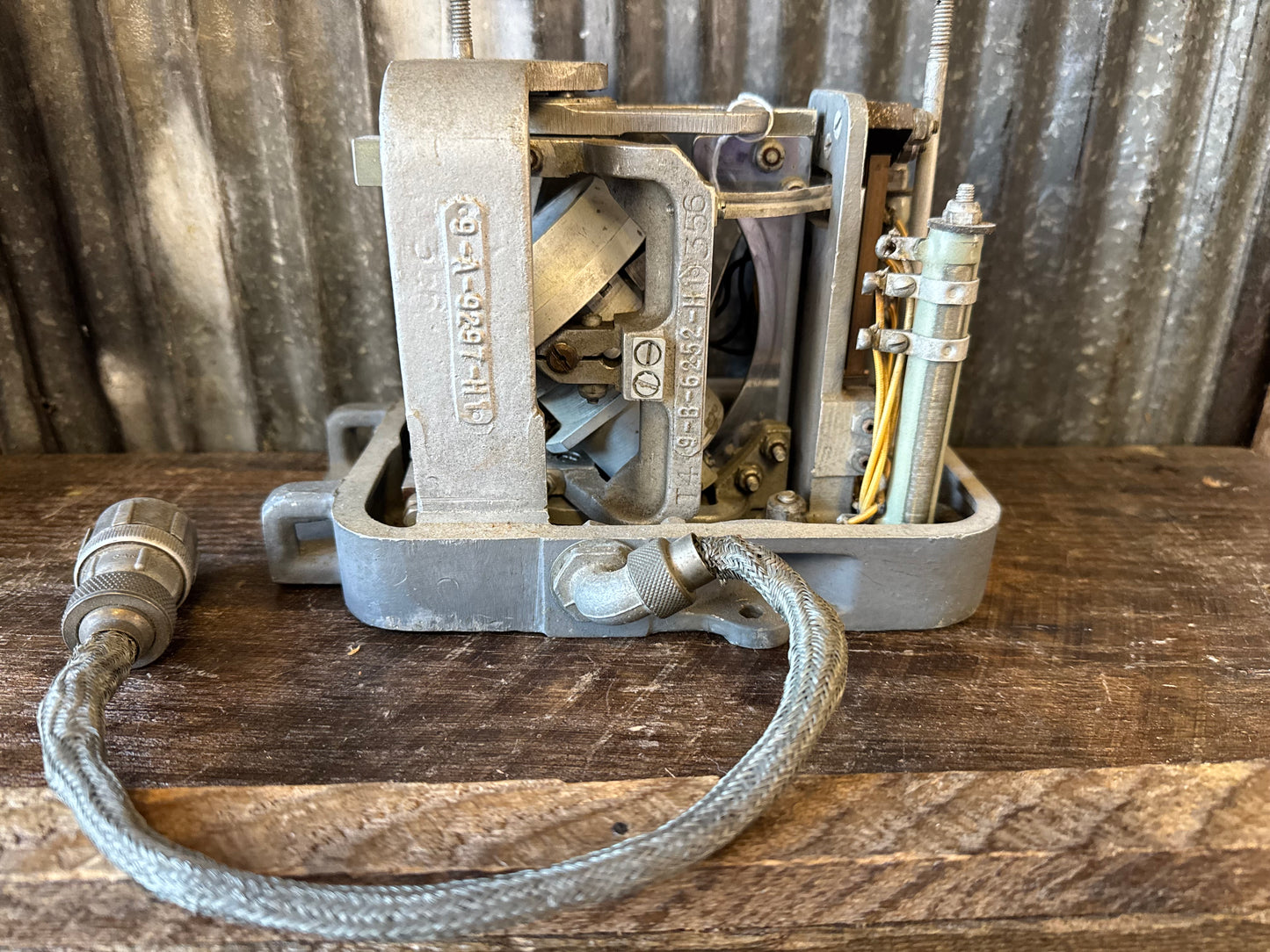 WWII U.S. Aircraft Westinghouse Control Servo Unit – Autopilot / Navigation Component