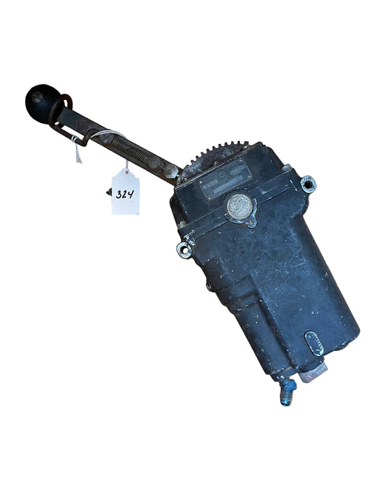 WWII Aircraft Control Unit w/ Mechanical Linkage – Exactor Control Type E18-1 – Automatic Products Co.