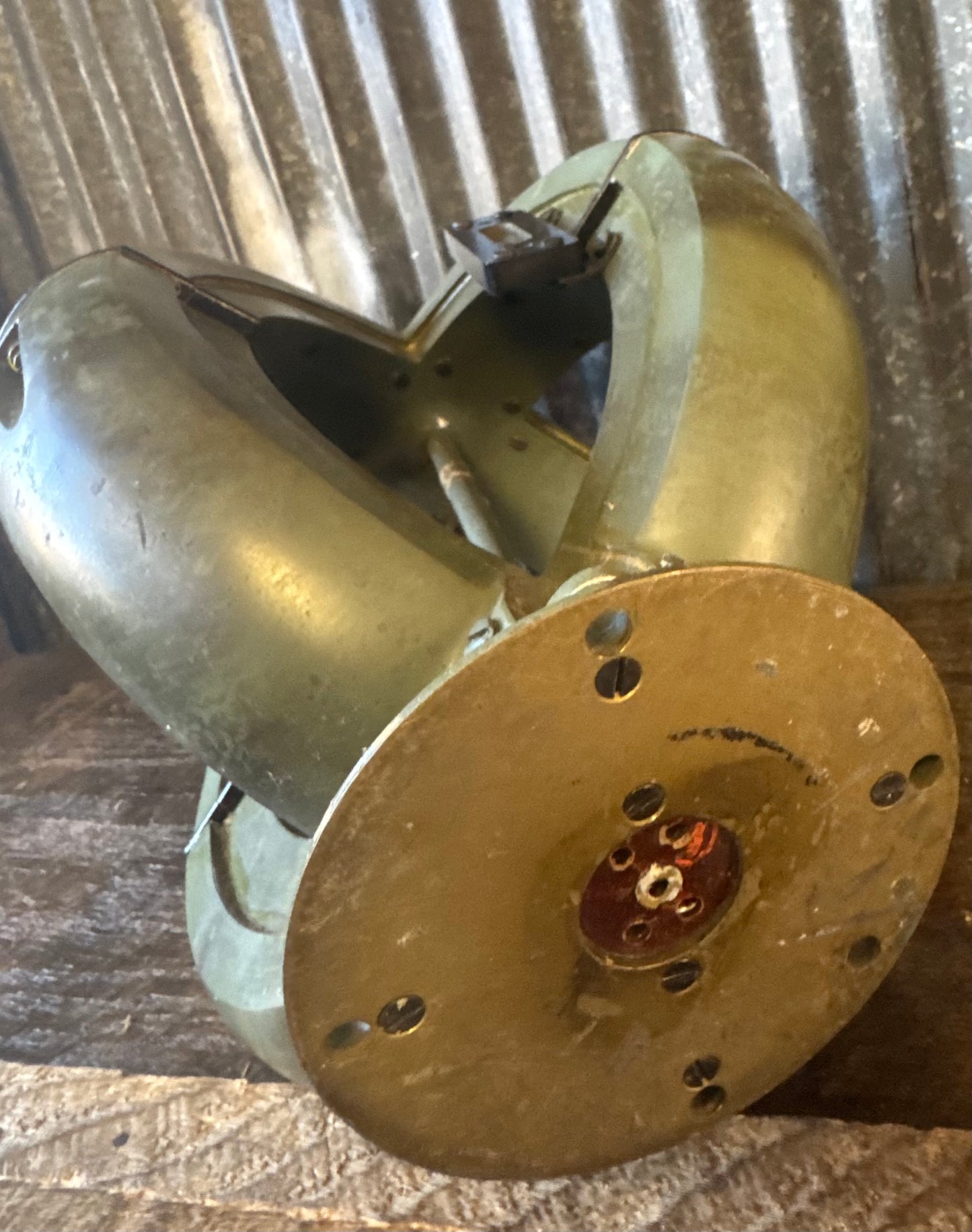 Original WWII U.S. Army Air Corps Radio Direction Finding (RDF) setup, used in aircraft for navigation and signal tracking.