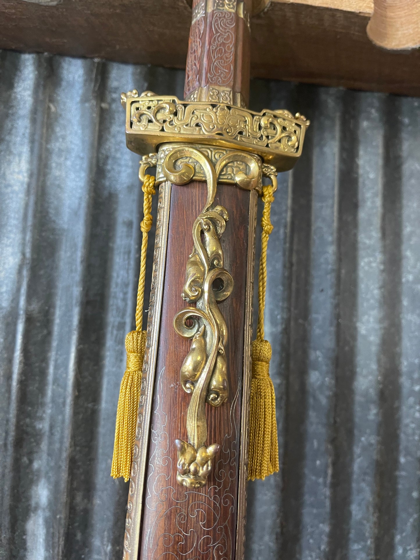 Paul Chen / Hanwei Han Dynasty Chinese Jian Sword – Ornate Brass & Wood – Discontinued