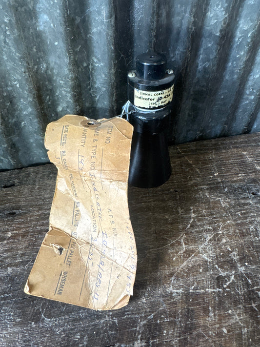 WWII U.S. Army Signal Corps Indicator ID-42-A