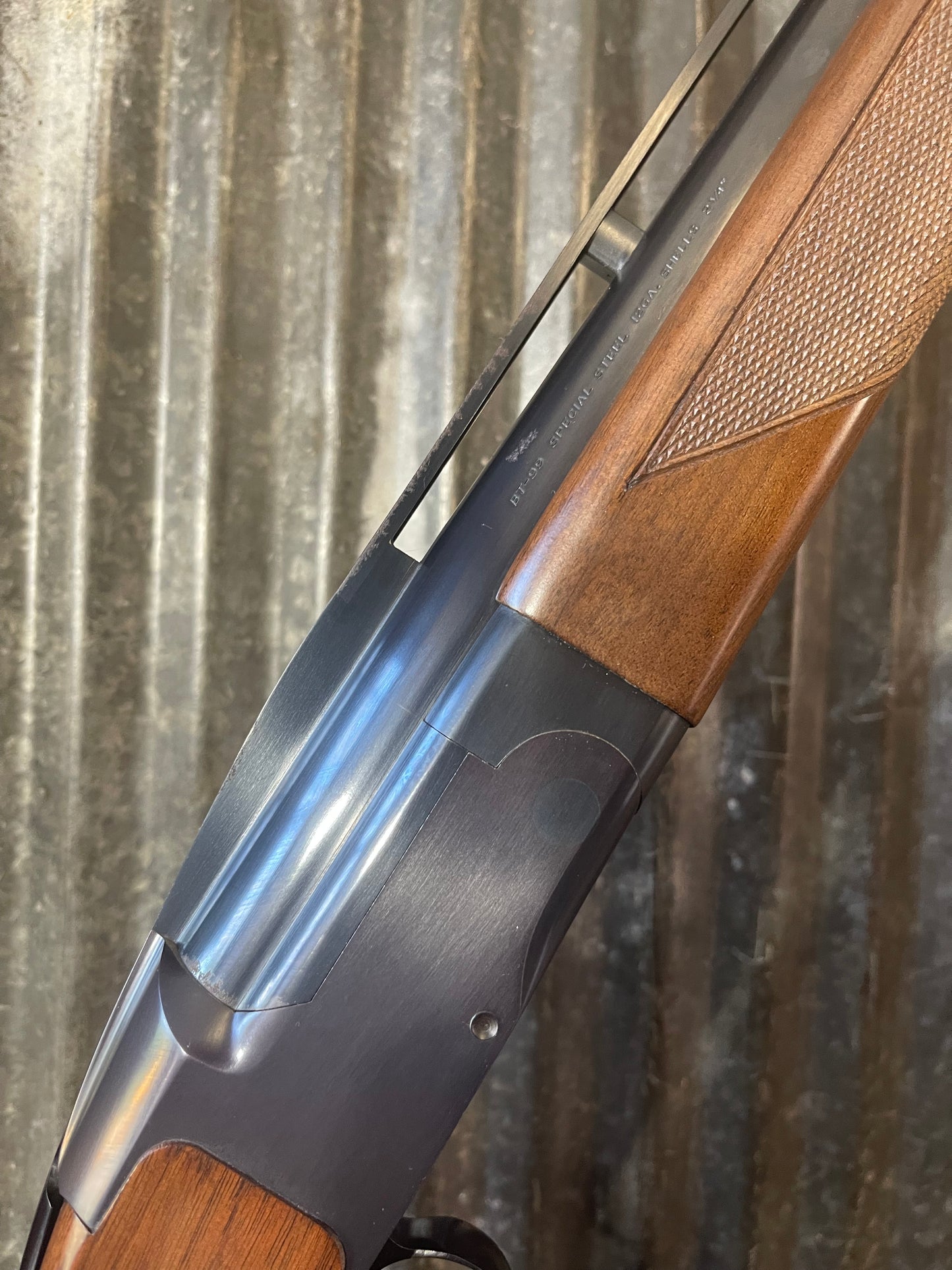 Browning BT-99 Grade I Trap Shotgun – 12 Gauge – 32” Barrel – Original Box