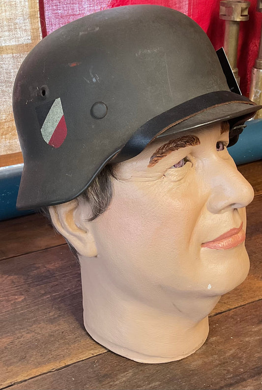 German WWII-M35 Heer DD Helmet Q66