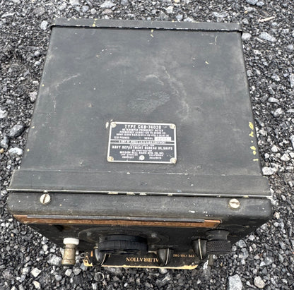 WWII U.S. Navy Type CKB-74028 Heterodyne Frequency Meter w/ Calibration Book