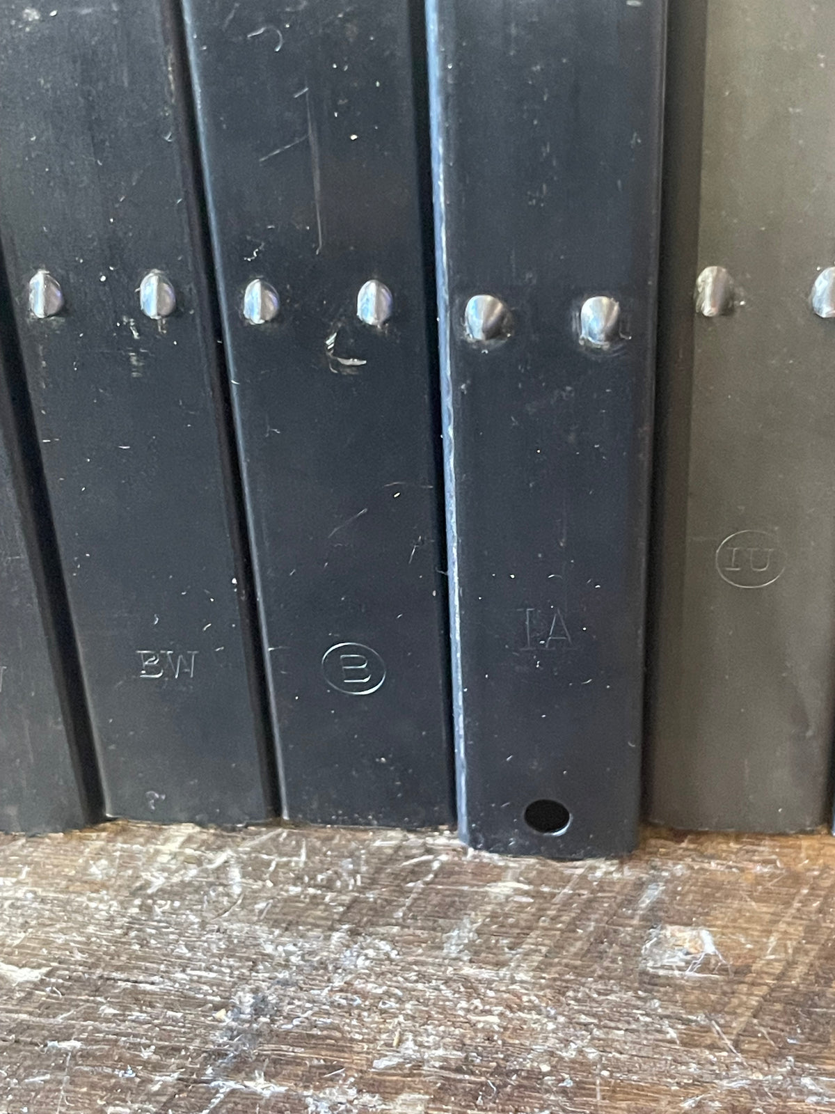 Original USGI M1 Carbine 15-Round Magazine – WWII / Korean War Era – Maker Marked – Various Manufacturers