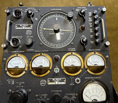WWII U.S. Army Air Forces BC-713-B / BC-714-B Radio Compass Test Set