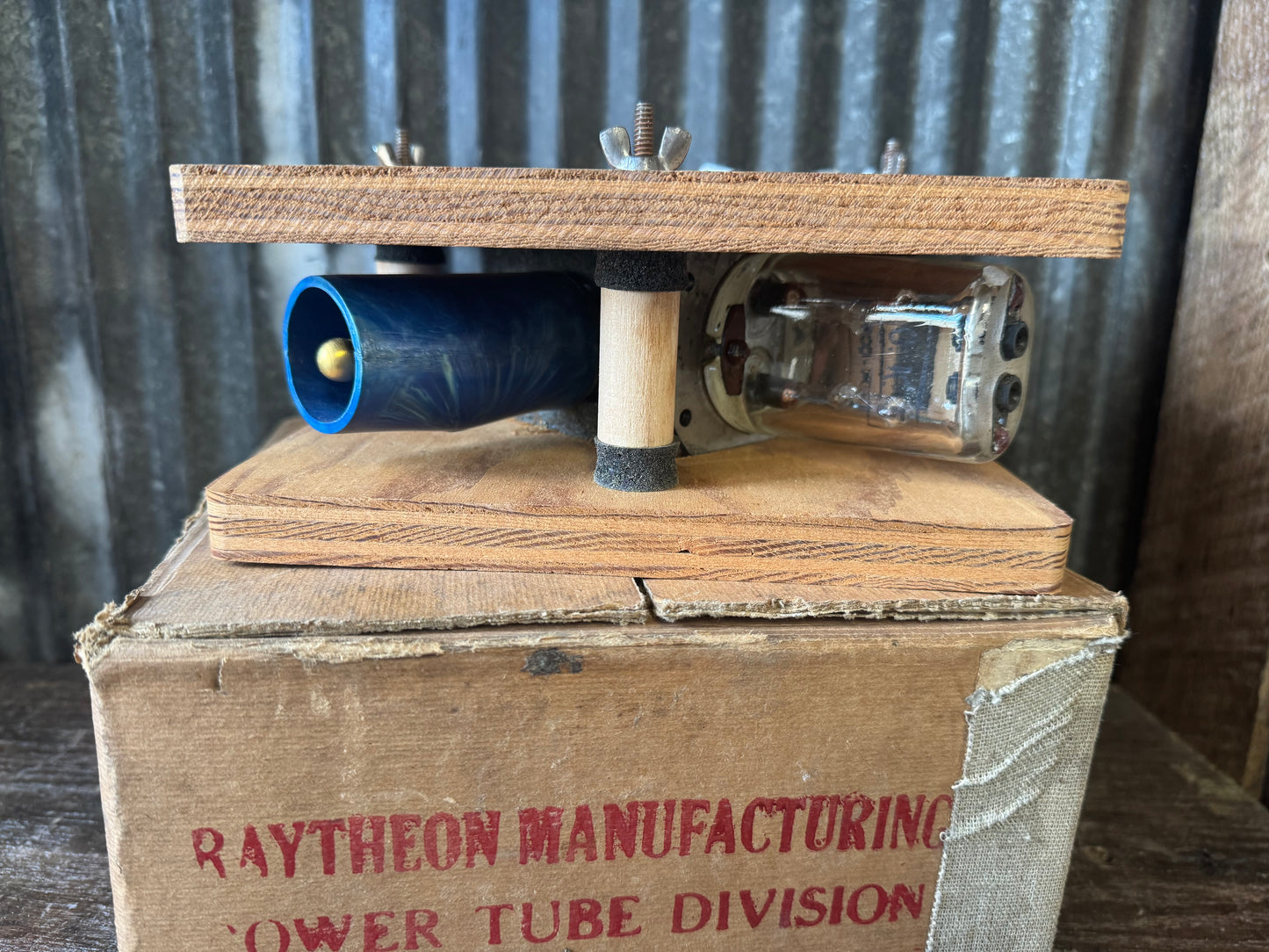 WWII Raytheon Vacuum Tube Display / Experimental Tube Assembly w/ Original Raytheon Box