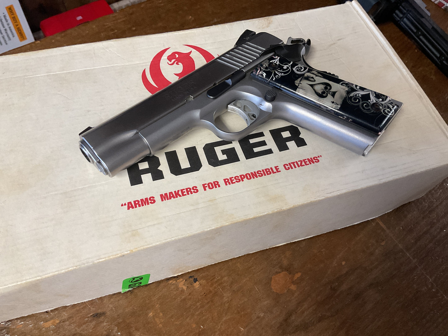 Roger Pistol Bre Byer