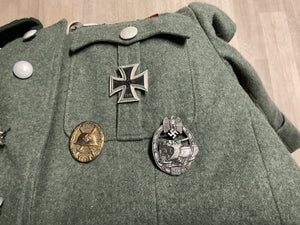 WWII Repro Heer Officer Jacket with Awards