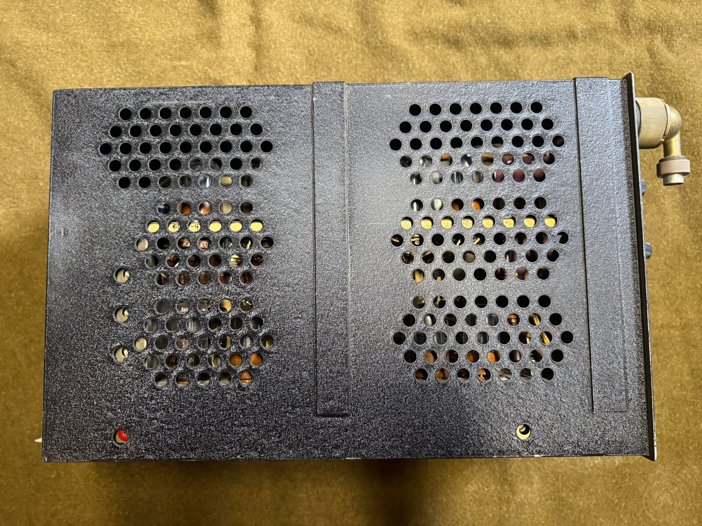 WWII U.S. Radar Indicator ID-6B/APN-4 – Aircraft Radar Display Unit