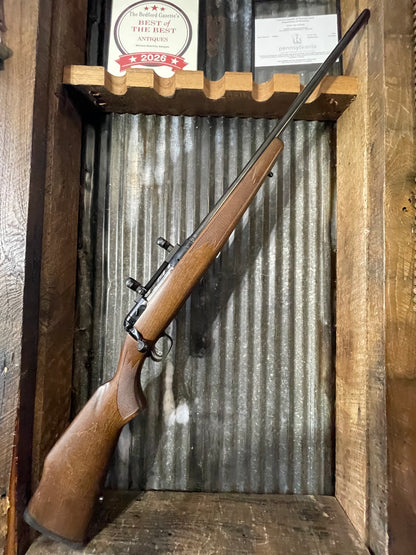 Savage Model 10 .270 WSM Bolt-Action Rifle – AccuTrigger – Walnut Stock