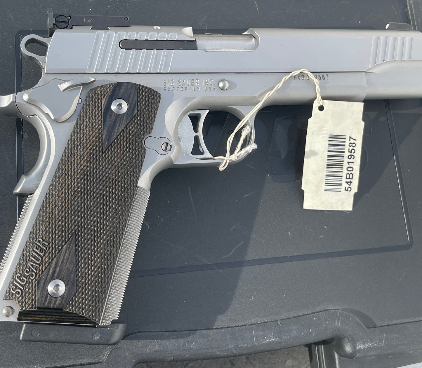 SIG Sauer 1911 Traditional Match Elite – .40 S&W – 2014 – Like New in Box
