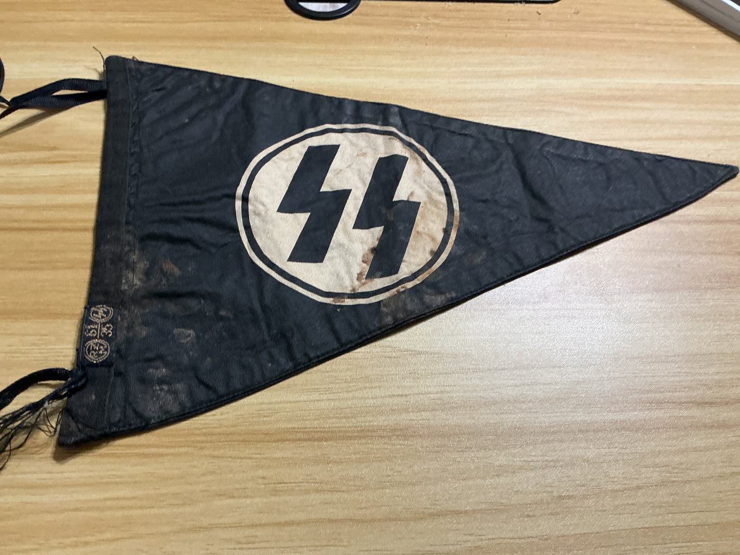 Reproduction WWII German SS-Style Vehicle/Command Pennant w/ RZM-Style Tag