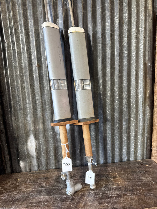 AN-40A / AN-40B Military Antenna Pair – Cold War Era Communications Antennas with Wooden Test Handles
