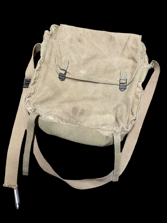 WWII USMC M1941 Knapsack dated 1943