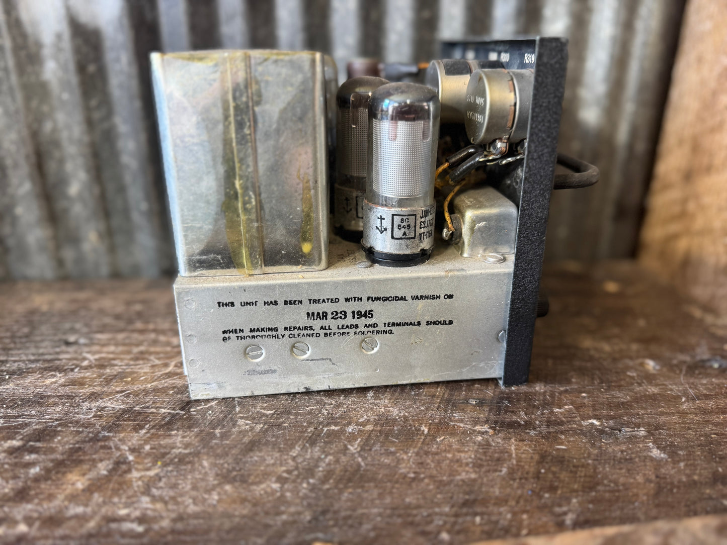 WWII U.S. Army Signal Corps Servo Amplifier AM-25/APG-5 – Galvin Manufacturing (Motorola) Radar Component