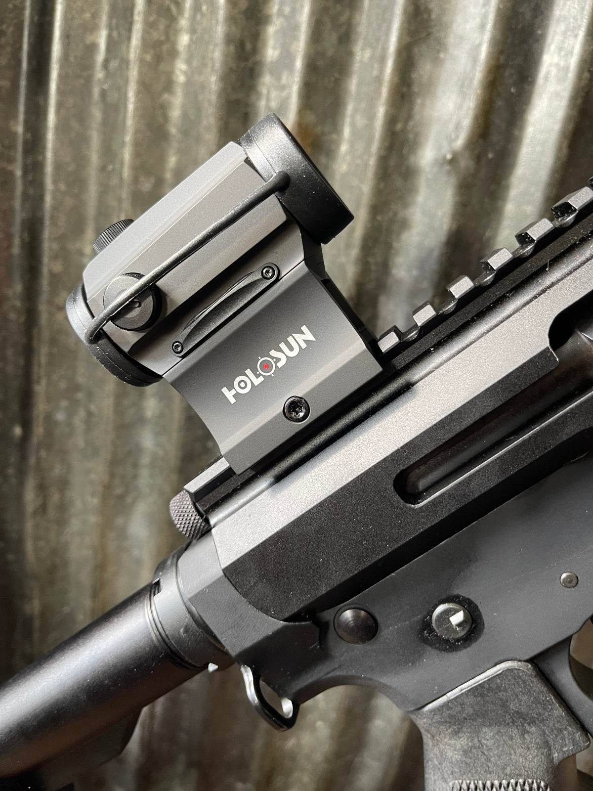 Bear Creek Arsenal Side-Charging AR-15 – 5.56 NATO – Holosun Red Dot – M-LOK Handguard