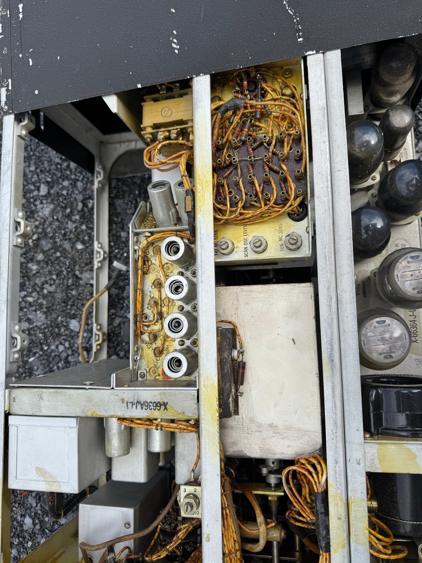 WWII U.S. Army Signal Corps R-102/ARQ-9 Receiver-Indicator – Western Electric – Rare Airborne Radio Component