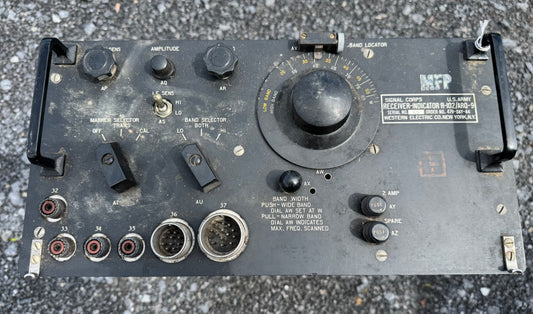 WWII U.S. Army Signal Corps R-102/ARQ-9 Receiver-Indicator – Western Electric – Rare Airborne Radio Component