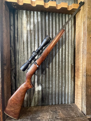 Savage-Anschutz Model 1415/16 .22 LR Bolt-Action Rifle – Leupold VX-1 3-9x40 Scope
