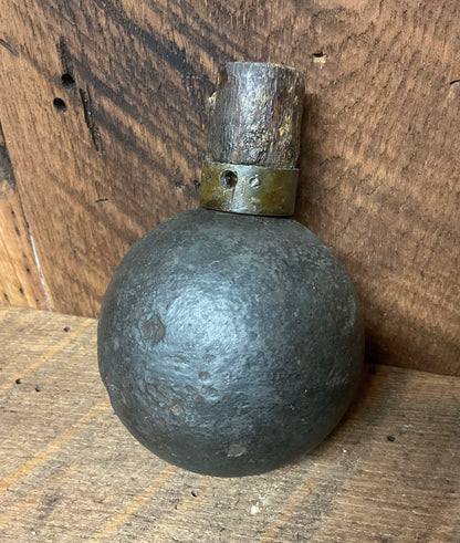 Inert French Pattern 1914 Bracelet Grenade