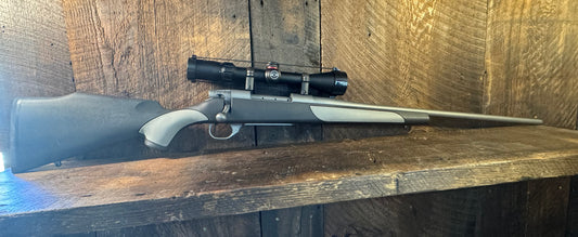 Weatherby Vanguard .270-Excellent with Simmons Scope