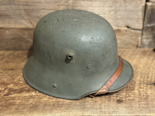 Original German WWI Refurbished M16 Helmet