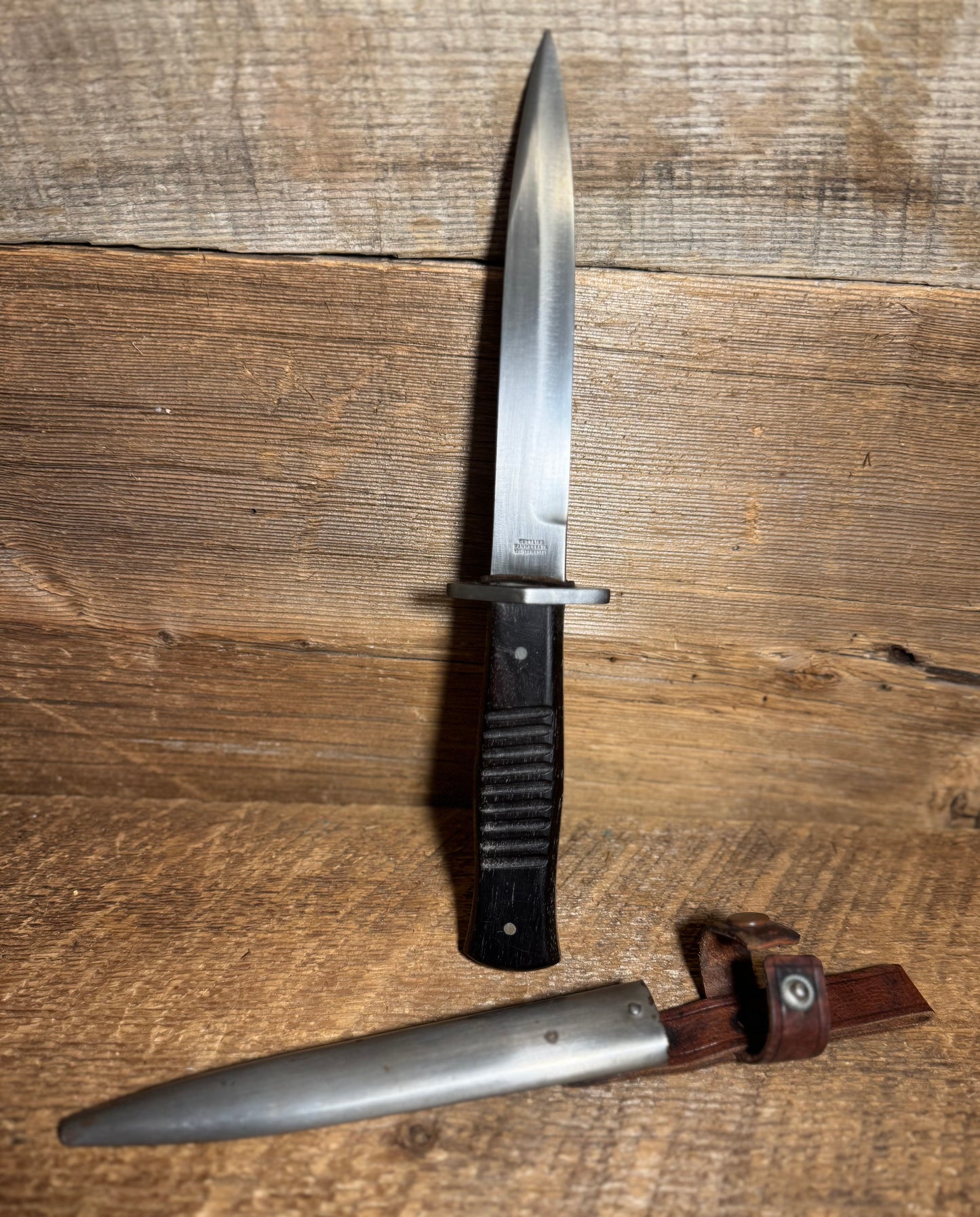 German WWI Trench Fighting Knife “Nahkampfmesser”-High Condition