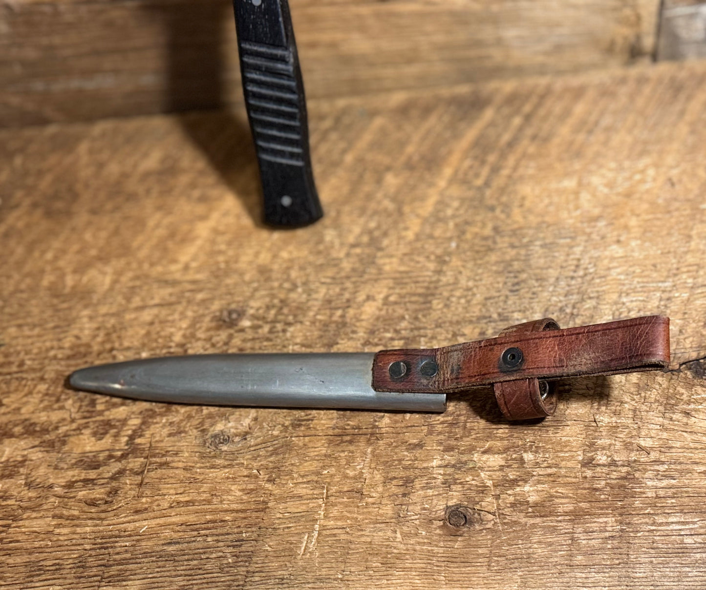 German WWI Trench Fighting Knife “Nahkampfmesser”-High Condition