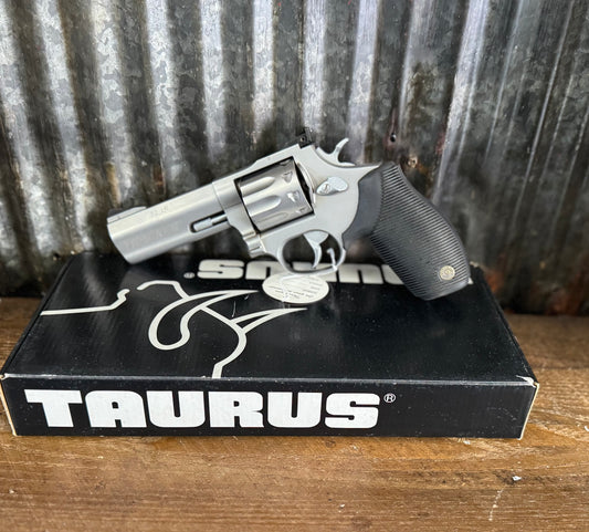 Taurus 9 Shot .22 LR