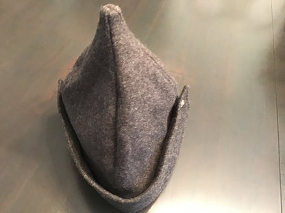 Vintage Soviet Russian Ushanka Winter Hat with Red Star Badge – Gray Wool Military Style Cap