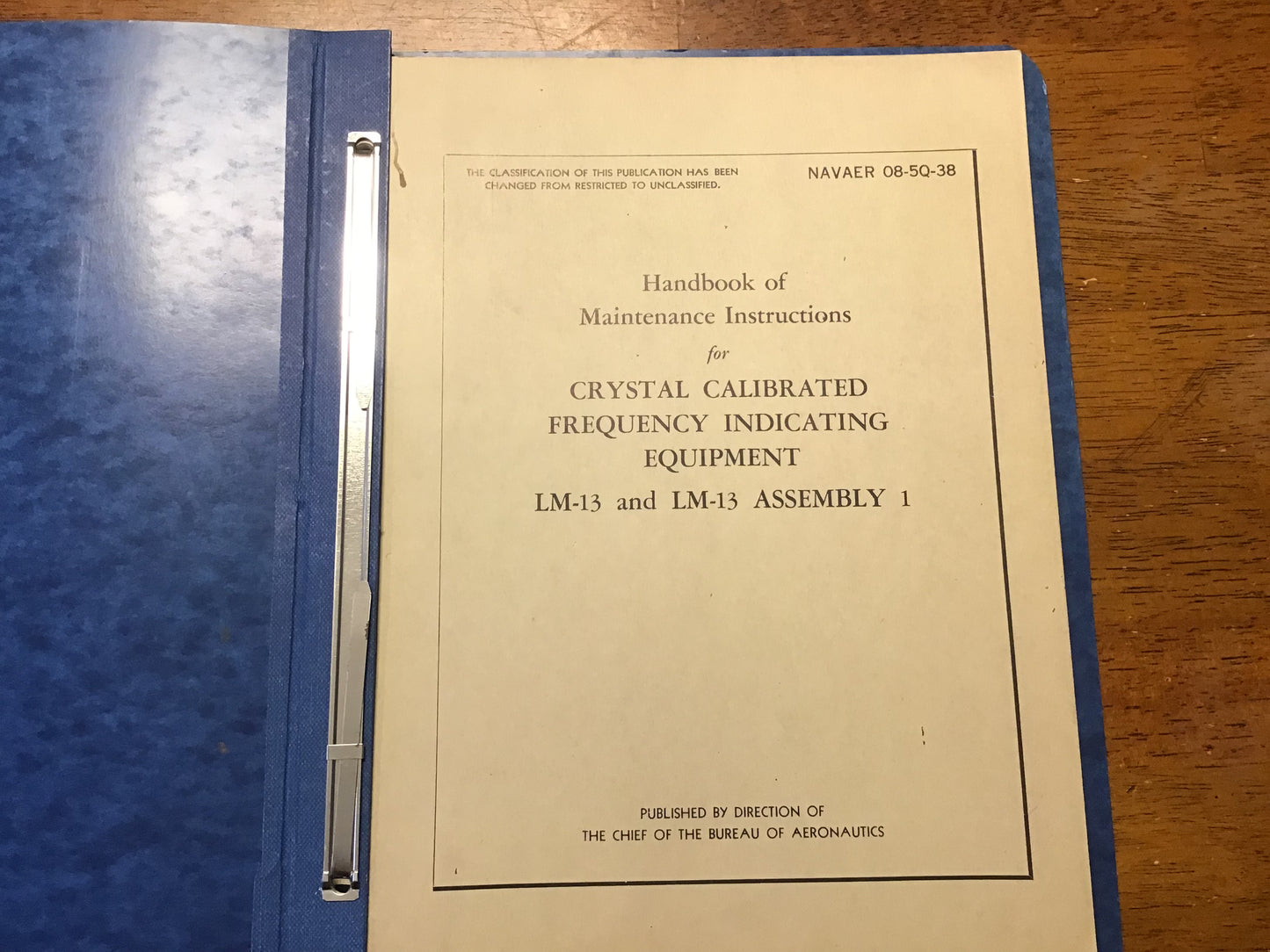 WWII US Navy Bureau of Aeronautics LM-13 Frequency Indicating Equipment Manual NAVAER 08-5Q-38 Radio Electronics