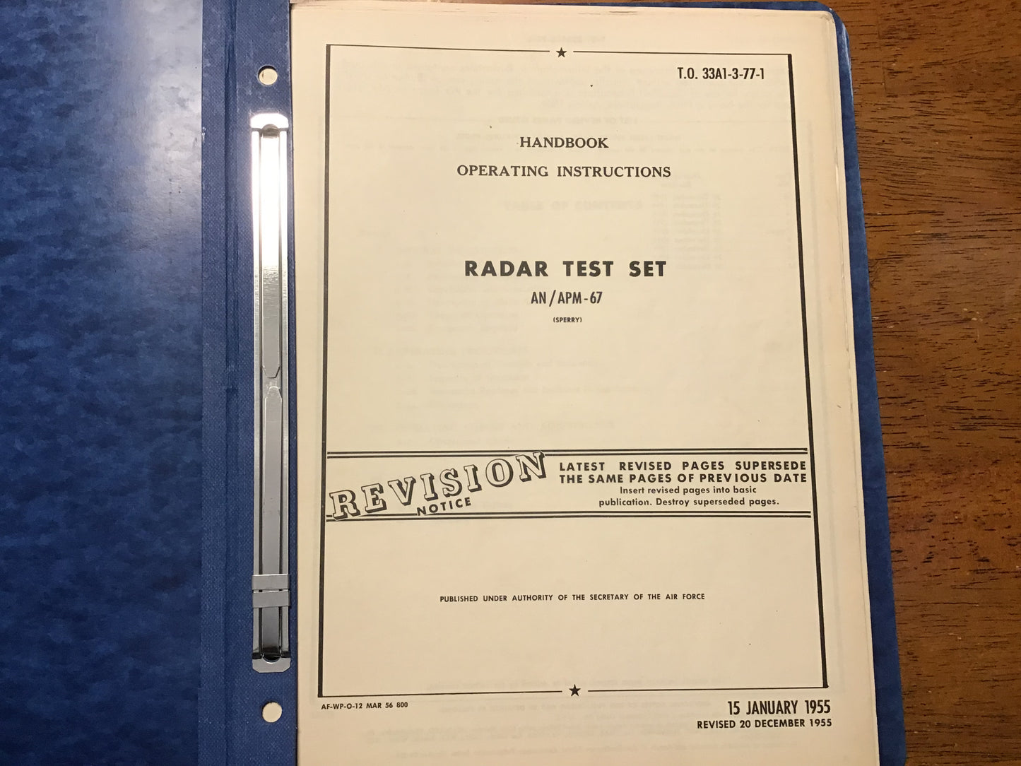 Vintage USAF AN/APM-67 Radar Test Set Technical Manual Binder T.O. 33A1-3-77 Sperry