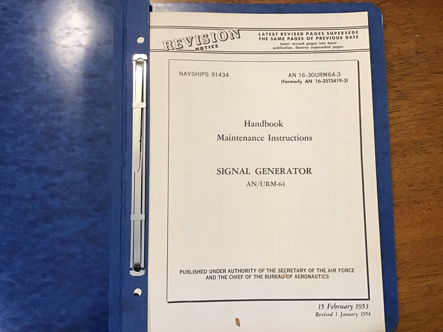 1954 AN/URM-64 Signal Generator Maintenance Manual NAVSHIPS 91434 USAF Navy Radar