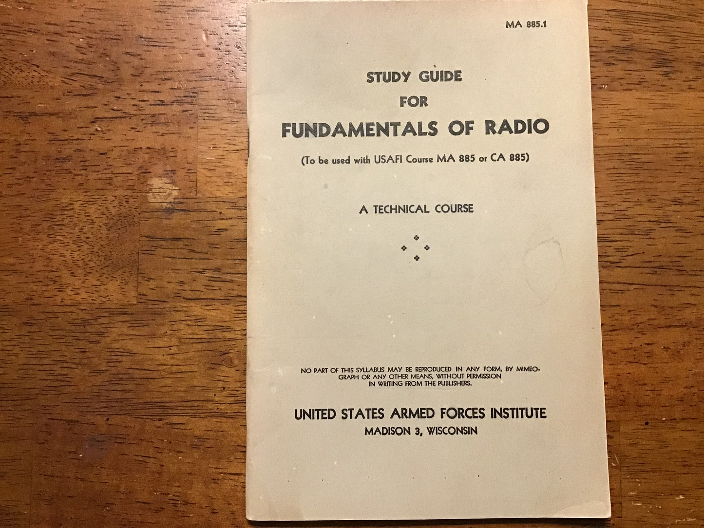Vintage USAFI Fundamentals of Radio Study Guide MA 885.1 Prentice-Hall Military Training Manual