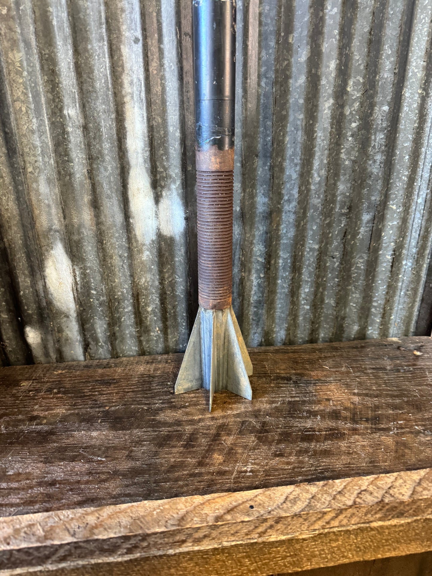 105mm M735 APFSDS-T (Armor-Piercing, Fin-Stabilized, Discarding Sabot – Tracer)