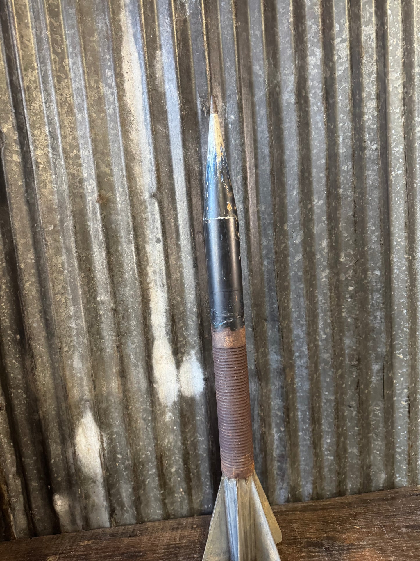 105mm M735 APFSDS-T (Armor-Piercing, Fin-Stabilized, Discarding Sabot – Tracer)